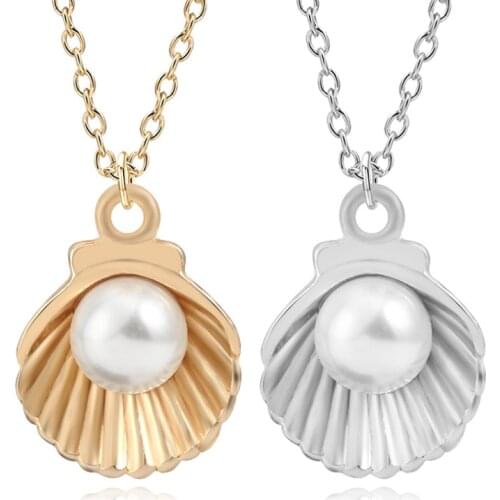 Korean creative Pearl Shell Necklace Korean fashion men and women versatile alloy pendant Pendant