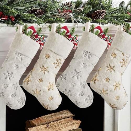 2021 New Christmas Decorations Plush Christmas Socks Sequin Snowflake Embroidery Christmas Stockings Children Kid Gift Bag