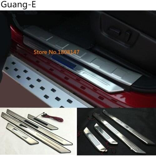 For Nissan X-trail xtrail T32 Rogue 2008 2009 2010 2011 2012 2013 Car pedal Door sill scuff plate stick External LED threshold