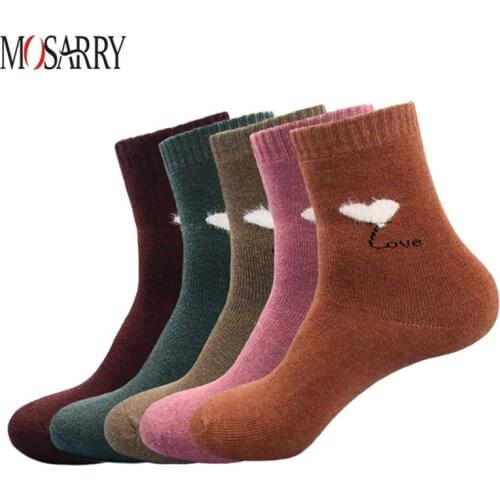 Winter Women Socks Cotton Keep Warm Thicken Therma Embroidery Heart Womens Crew Socks Comfortable Autumn Female Knitted Socks