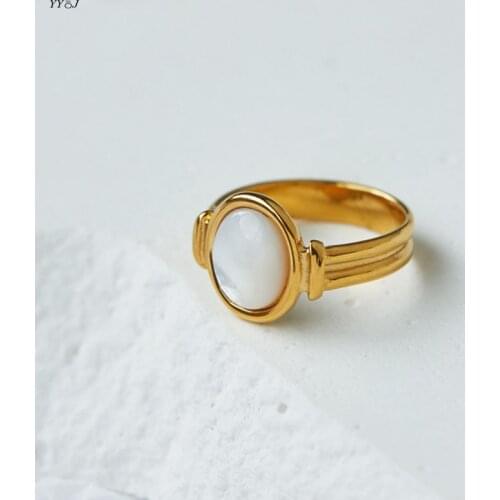 White shell Oval round signet ring for women stainless steel gold vintage rings 2021 tarnish free jewelry wholesale items
