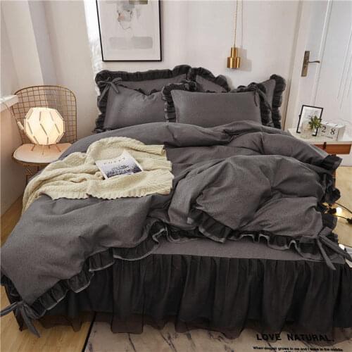 Printed Solid bedding sets Home Bedding Set 3-4pcs High Quality Black lace 4-piece Princess Bed Skirt Quilt Cover Pillowcase
