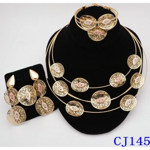 Fashion Bridal Jewelry Sets Crystal Necklace Bangle Ring Luxury Wedding Earrings Dubai Gold Jewelry Sets for Women