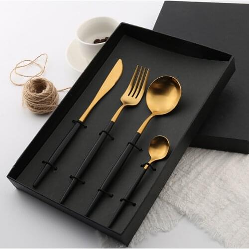 4pcs Christmas Tableware Gift Cutlery Set 18/8 Stainless Steel Metal Dining Knives Forks Scoop Western Food Dinnerware Sets