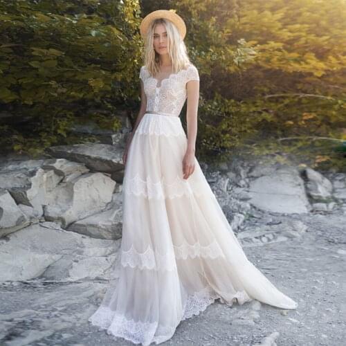 V-Neck Bohemian Wedding Dresses A Line Champagne/Ivory Illusion Back Sexy Made-To-Measure Bridal Dress with Belt