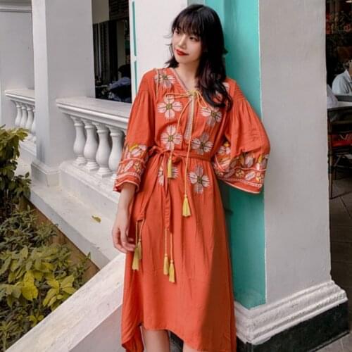 2020 summer new womens dress bohemian beach dress Korean version of loose embroidery dress Thai national style dress