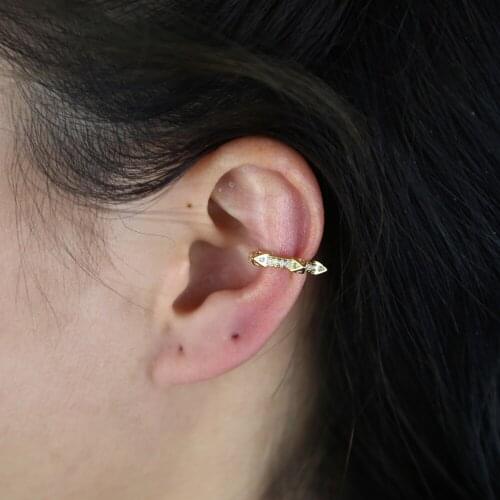 1Pcs Rivet Spike Clip on Earrings Simple Ear Cuff Non Pierced Earrings Noise Ring 2 colors color Earrings for Women