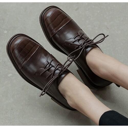2021 spring new pumps Womens shoes 22-25cm natural leather Square toe Women heels Stone pattern stitching Casual loafers