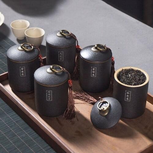 Black Pottery Tea Caddy Ceramic Sealed Storage Tank Plain Elegant Tea Canister Spice Jars Coffee Storage Box Kitchen Container