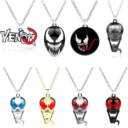 Horror Mask-Shaped Necklace Men Women Punk Jewelry Metal Pendant Necklaces Long Chain Charm Necklace Fashion Jewelry Gift