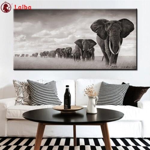 Diamond painting Black and white animal art, elephant herd scenery cross stitch diamond embroidery mosaic room Decor