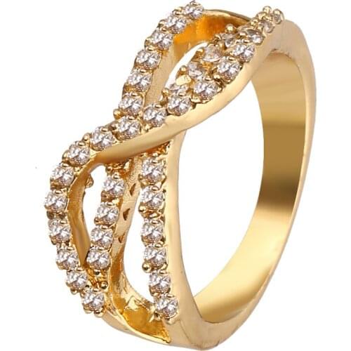 Bettyue Fashion Gold Color Cubic Zircon Ring For Female Fascinating Circular Design Punk Style In Party Distinctive Ornament