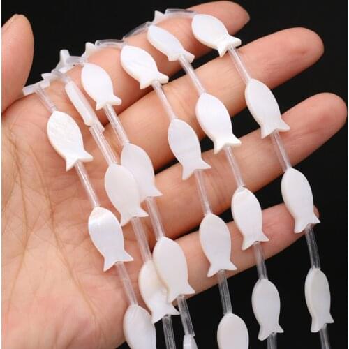 15pcs/lot Natural Freshwater Shell Animals Beads Fish Shape Pearl Shell Loose Beads for Making DIY Jewerly Necklace Accessories