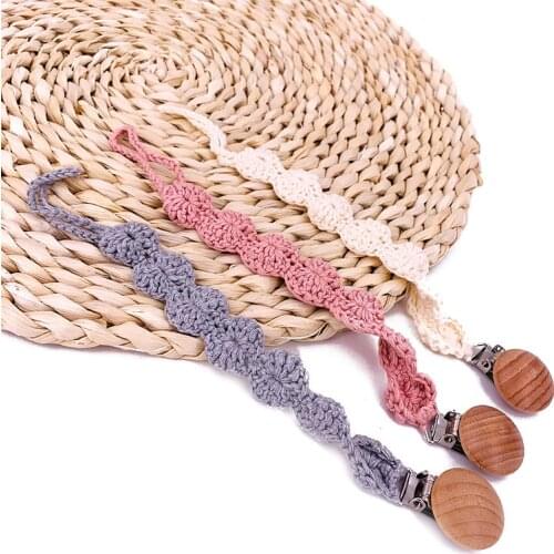 Handmade Crochet Pacifier Clip Cotton Wooden Baby Pacifier Chain Clips Newborn Nipple Holder Teething Soother Chew Dummy Clips