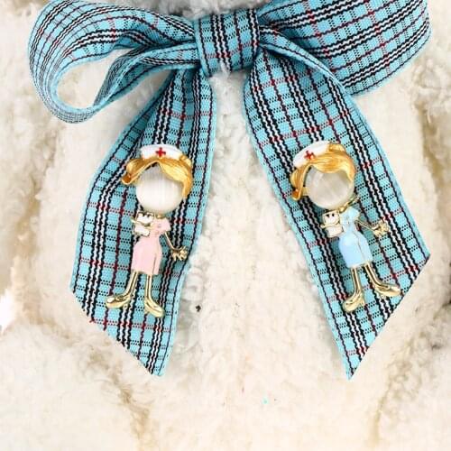 1PC Brooch Enamel Opal Nurse Brooches Women Cute Opal Doctor Boy and Girl Office Casual Brooch Pins Jewelry Accessories