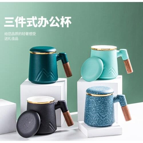 Creative ceramic wooden handle Jinshan Mug Tea separation tea cup with cover filter tea cup office gift