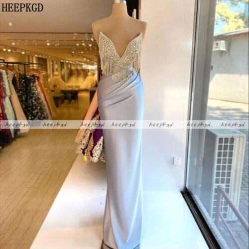 Charming Long Baby Blue Evening Dress With Crystals Sweetheart Sheath Satin Long Formal Dresses Plus Size Women Party Gowns