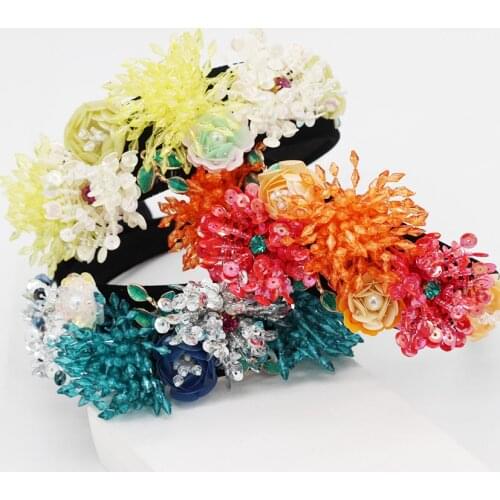 New European and American fashion temperament crystal flower personality exaggerated headband travel wild casual headband 858