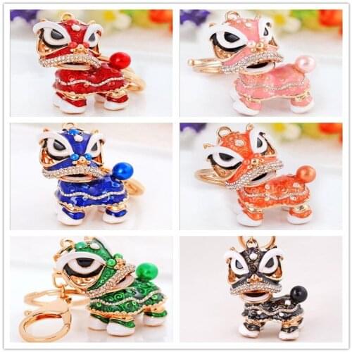Fashion Creative Lion Dance KeyChain Girls Bag Ornaments Car Exquisite Gift Birthday Gift Party Favors Brand New