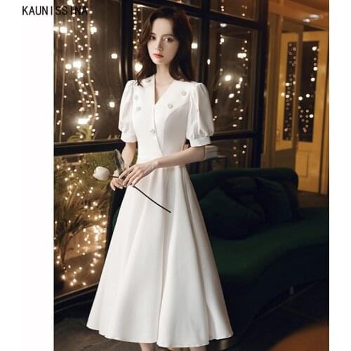 KAUNISSINA Simple Wedding Dress Elegant Beaded A Line Bridal Gowns Short Sleeves V-Neck Plus Size Wedding Vestido Robe for Bride