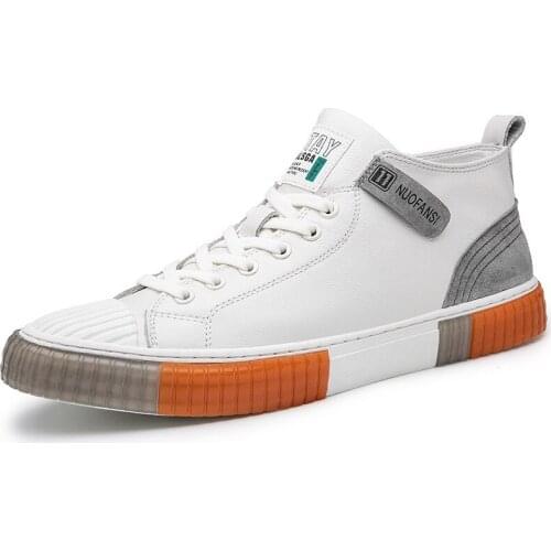 Comfortableand breathable leather casual mens shoes 2021new Korean style board shoes European and American fashion trendy shoes