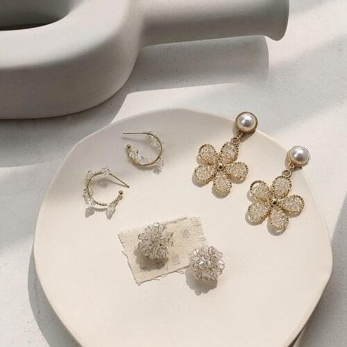 Stud Earrings for Women Light Luxury Exquisite Flower Crystal Earrings Fashion Simple Geometry Stud Earrings Jewelry Wholesale