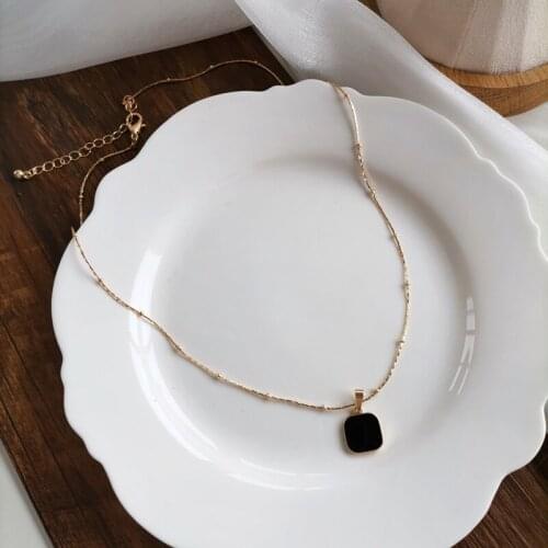Korea Simple Geometric Pendant Necklace Temperament Small Fragrant Wind Necklace Fashion Trendy Clavicle Chain Female Jewelry
