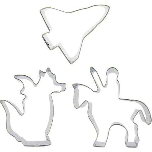 Knights, Firedrake ,Shuttle shaped 3 piece biscuit cutting molds, baking tools, cake decorating soft candy tools