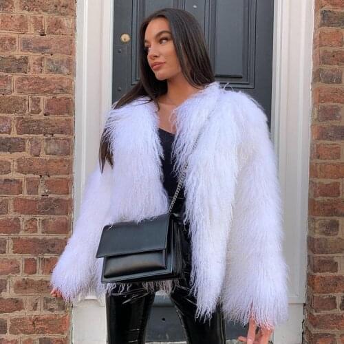 Autumn Winter 2021 Fluffy Faux Fur Coat Women Chunky Curly Fake Fur Jacket Coats Thick Warm Overcoat Outerwear Streetwear Ladies