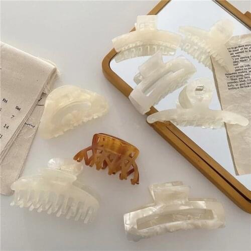 AOMU Korean Retro Caramel Milky Transparent Cross Hair Claw Irregular Geometric Rectangle Hollow Hairpin for Women Gifts Jewelry