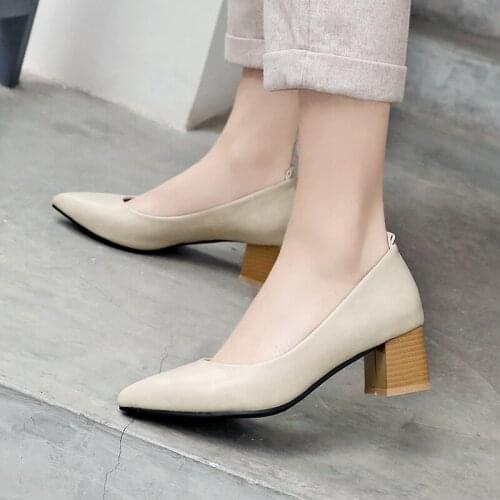 Plus Size 34-46 Women Pumps Pu Leather All Match Pointed Toe Women Shoes Fashion Platformslip on Classics Casual Wedding Shoes