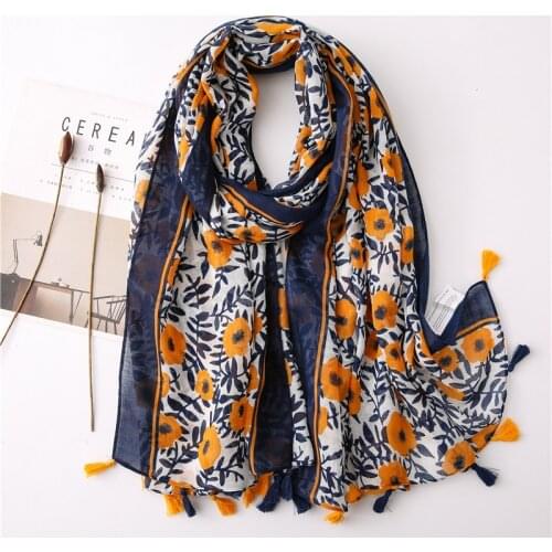 Designer Brand Luxury Women Scarf Cotton Linen Bohemia Flower Beach Hijab Shawls And Wraps Foulard Designer Pashmina Bandana