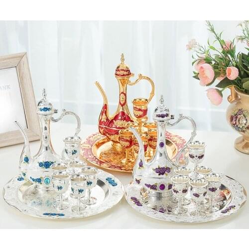 European High-End Luxury Antique S Wine Set Festival Decoration Wedding Jewelry Metal Liquor Pot Glass Home