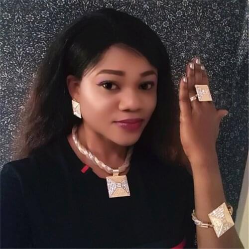 Fani Fashion Wedding Woman Costume Bridal Jewelry Set Dubai Gold Colorful Charming Necklace earrings bracelet ring Jewelry set