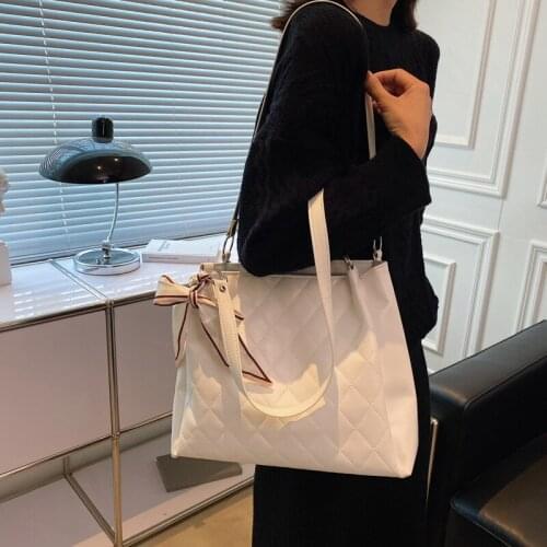 Large Bag Female New Fashion Summer Diamond Simple Class Work Commute Large Capacity Shoulder Bag Tote Bag Cross Body Bag Woman