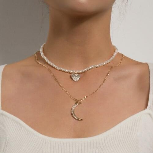 Rhinestone Heart Pendant Necklace Imitation Pearls Choker Gold Silver Color 2021 Fashion Jewelry Moon Necklaces Short Simple New