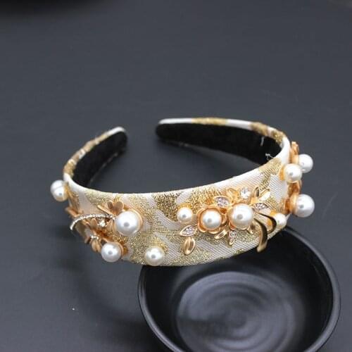 Baroque iron flower pearl flower headband court retro catwalk bow with large flower pearl geometric headband bridal 903