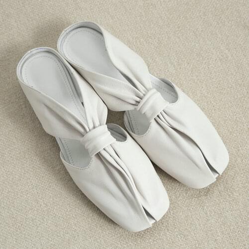 Genuine Leather Lazy Folds Flat Slipper Shoes Women Fashion Square Toe Mules Summer Shoes White Black Flop Flips 2020 New Shoes