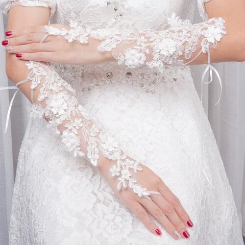 Bridal Gloves with Pearls Fingerless Lace White Color Wedding Party Prom Appliques Gloves Bridal Accessories