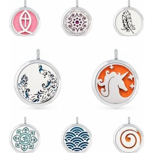1PCS Unicorn Feather Peacock 30mm Diffuser Magnetic Locket Perfume Necklace Pendant With 1p Free Pad