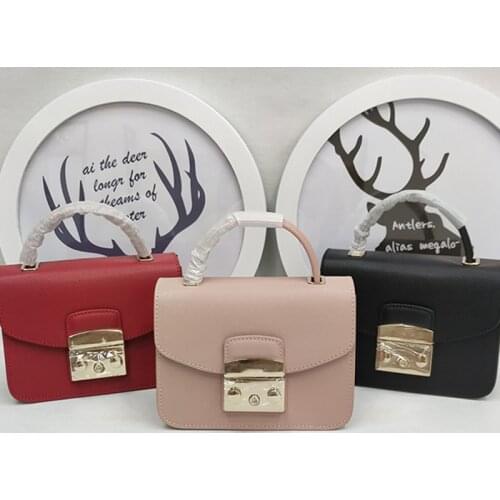 2021 new Luxury brands classic Genuine leather handbag One shoulder chain Lock bag Candy colored portable bag