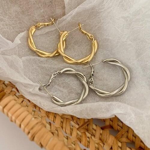 1Pair Circle Hoop Earrings Gold Color Twisted Wave Pattern Hoops for Women Party Jewelry Wire Opening Earring Geometric Stud