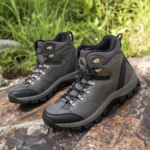 Male sneaker boots outdoor sport causal leisure man footwear hot men fashion casual leather sports slip Mens 2020 sneakers mens