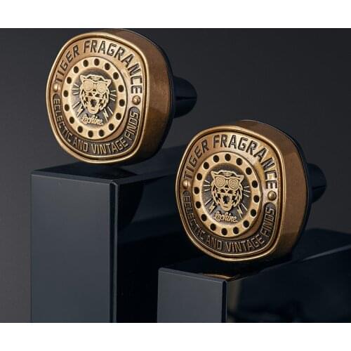 Luxury Golden Metal Car Freshener Tiger Pattern Car Perfume Original Design Car Diffuser Scent for Car Accessories