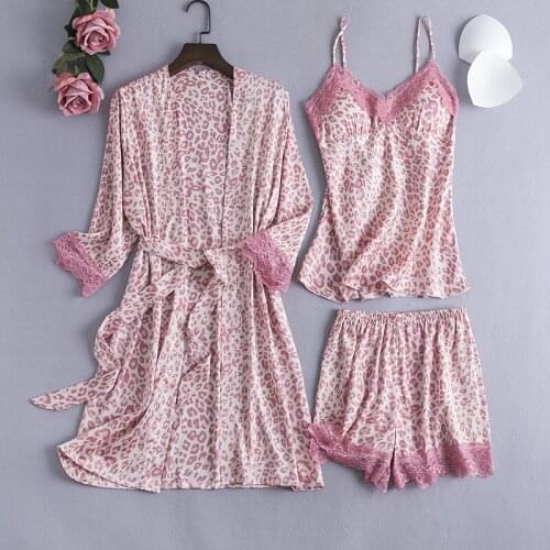 Sexy three-piece pajamas womens Spaghetti Strap shorts robe with chest pad loose home service bathrobe robe chinoise Leopard