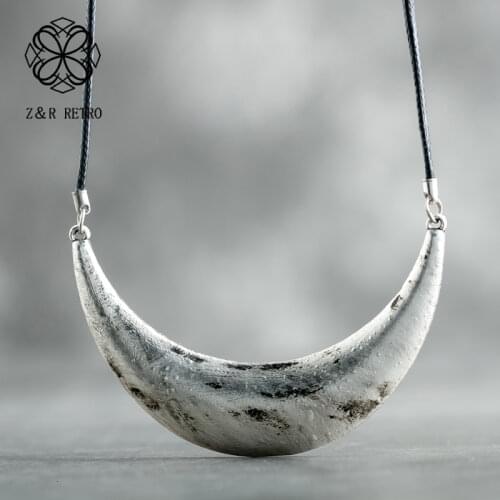 Wholesale Vintage Pendants Necklace for Women Necklaces & Pendants Zinc Alloy Black Long Rope Chains Simple Jewelry Chokers 2021