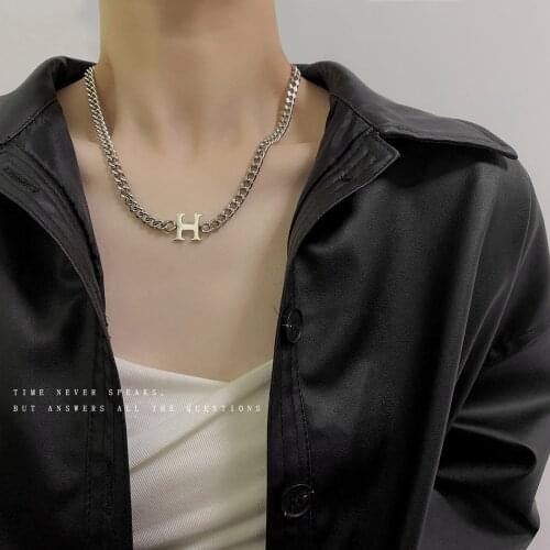 Titanium steel H letter pendant necklace female retro street ins hip hop sweet cool simple Cuban clavicle chain tide