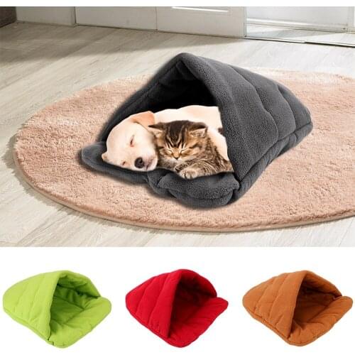 Lovely Pets Cushion Dog Puppy House Winter Warm Slippers Style Warm Cat Bed Short Plush Pet Sleeping Sofa