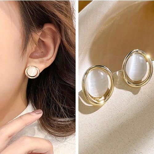 New Vintage Round Marble Opal Stone Stud Earrings Women Fashion Temperament Gold Ear Stud Circle ewelry