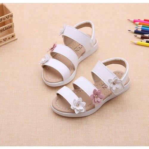 2021 New Girls Sandals Flowers Soft Childrens Beach Shoes Kids Summer Style Floral Flat Sandals Princess Fashion Sports Shoes